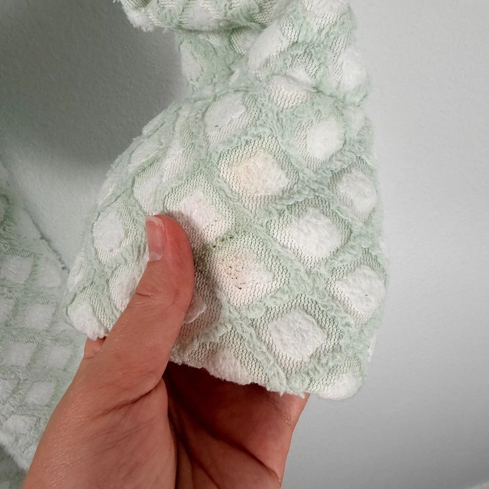 Soft Surroundings Mint Green Textured Plush Robe Small 2DA25 Long Sleeve Belted